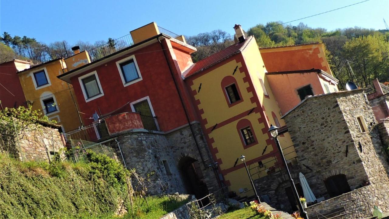 Borgo Di Codeglia - Country Couette-café *